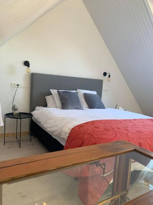 Lovely 1-Bedroom Appartement Le Joyau With Indoor Pool And Sauna Lasne المظهر الخارجي الصورة